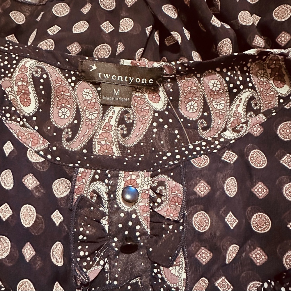 F21 | Top | Paisley Tunic Top - Picture 5 of 10
